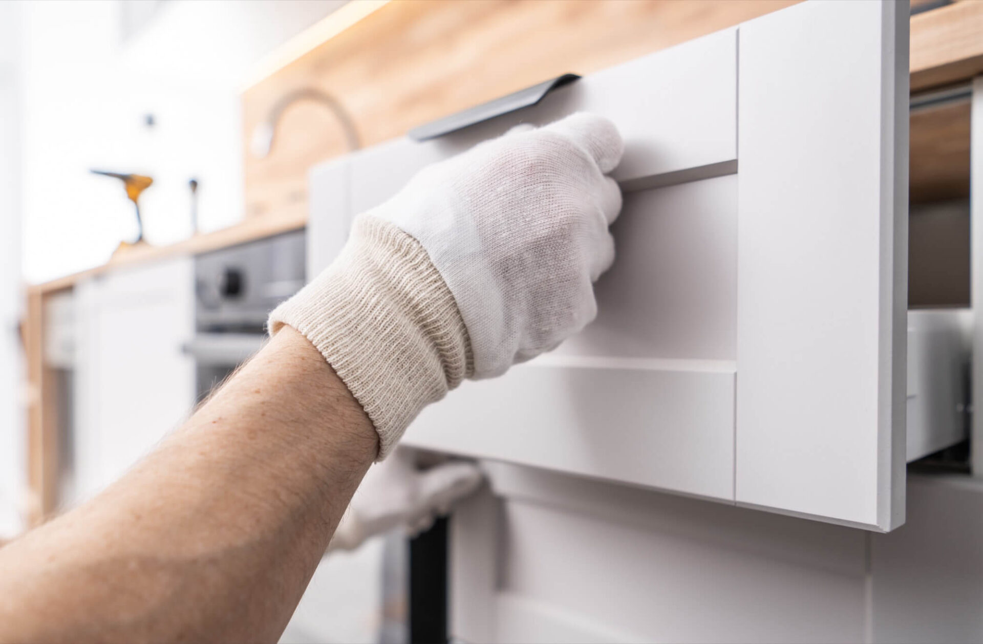 Modernt handtag monterat av Köksrenovering Mjölby